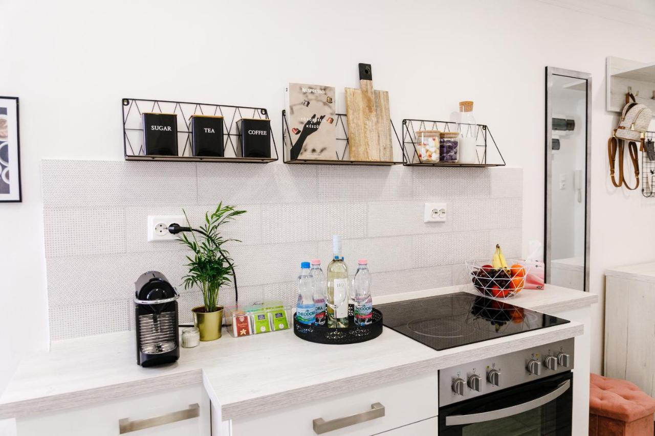 Apartamento Hidden Gem At Center Next To Gozsdu Garden And Synagogue Budapest